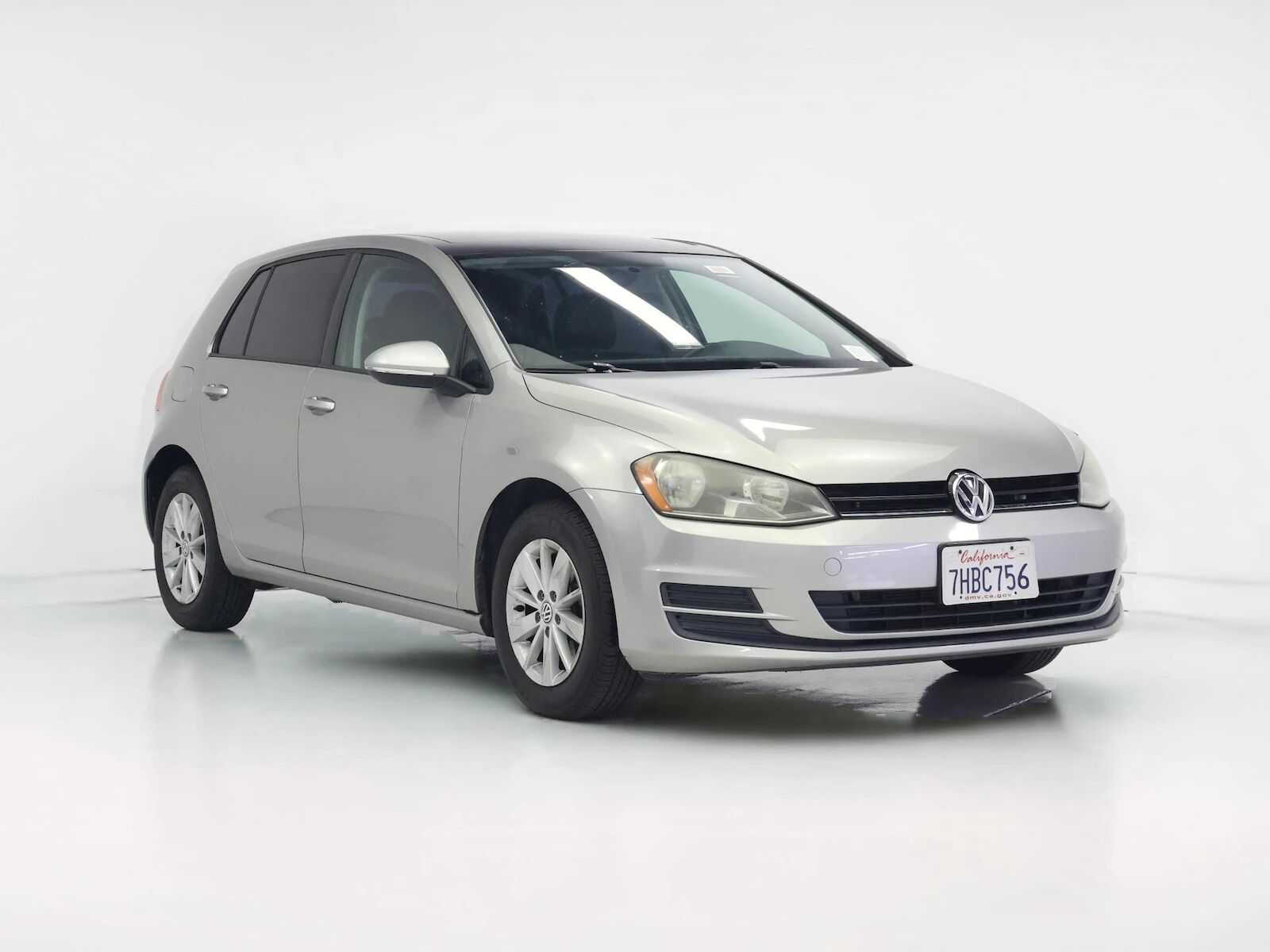 2015 VOLKSWAGEN Golf