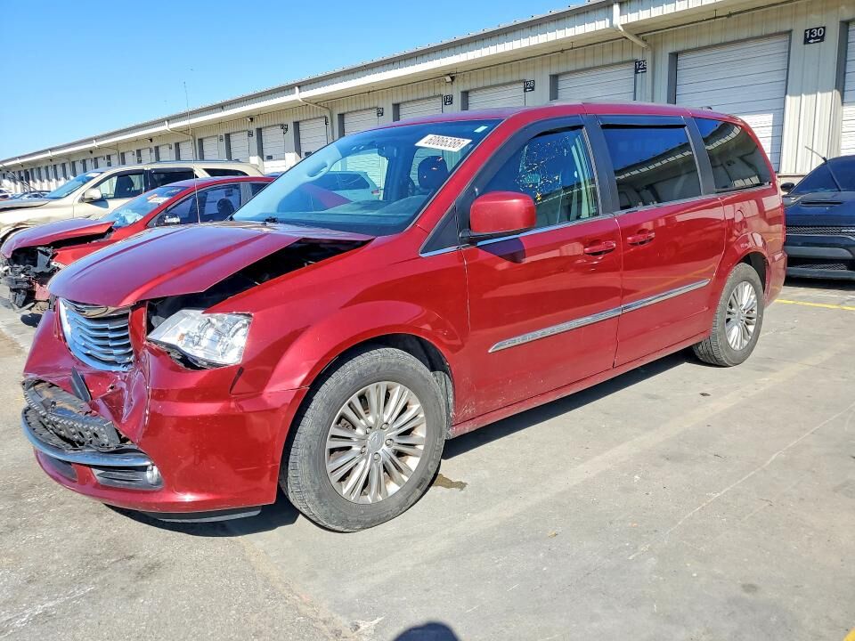 2016 CHRYSLER Town and Country