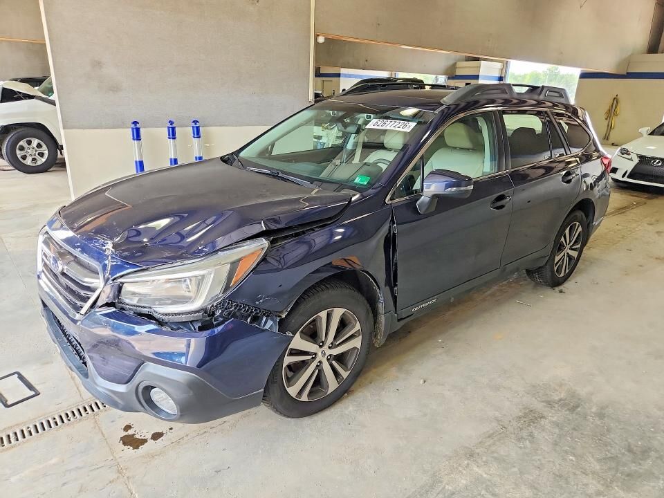 2018 SUBARU Outback