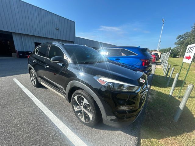 2018 HYUNDAI Tucson
