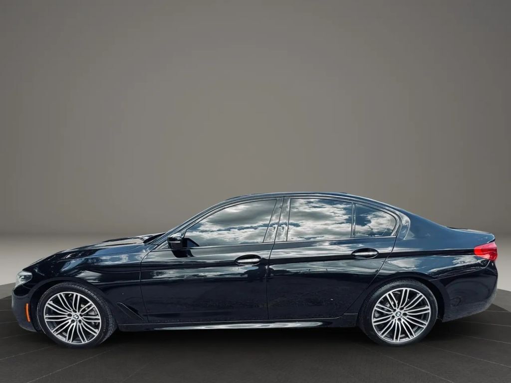 2018 BMW 530i