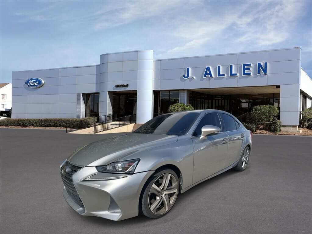 2018 LEXUS IS