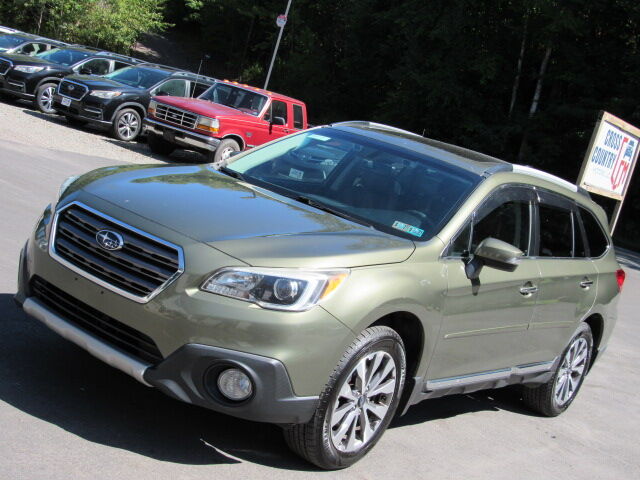 2017 SUBARU Outback