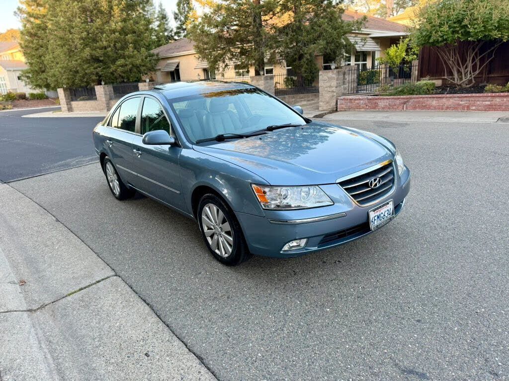 2009 HYUNDAI Sonata