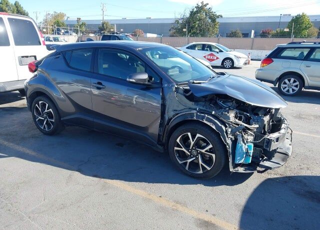 2019 TOYOTA C-HR
