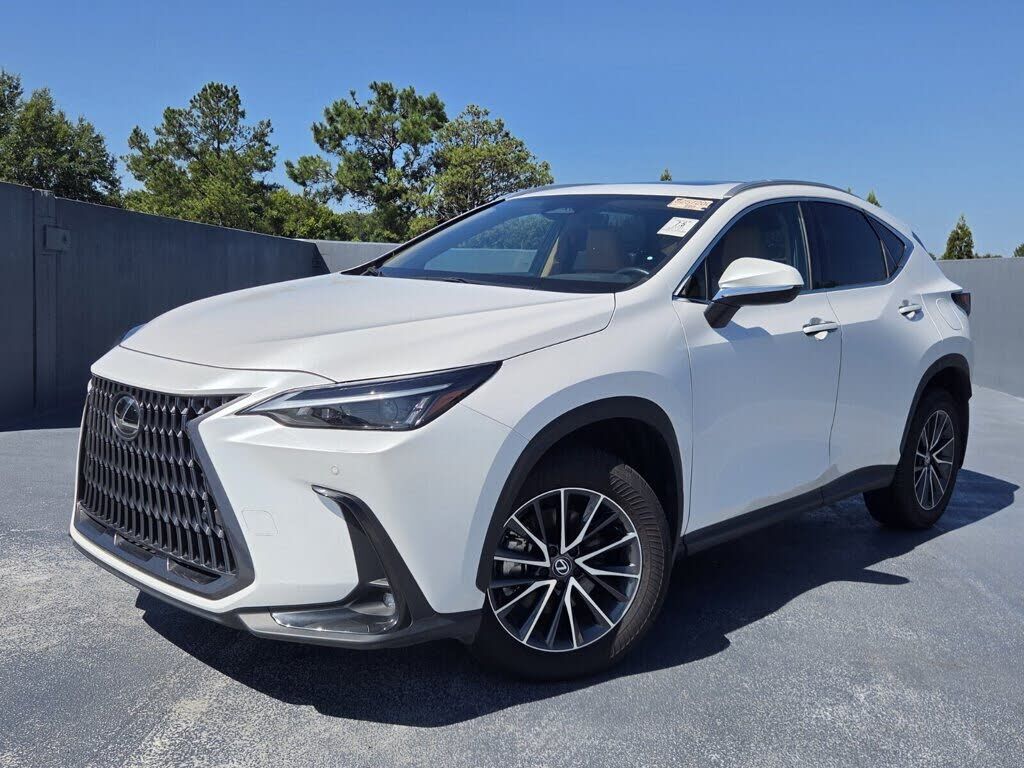 2025 LEXUS NX
