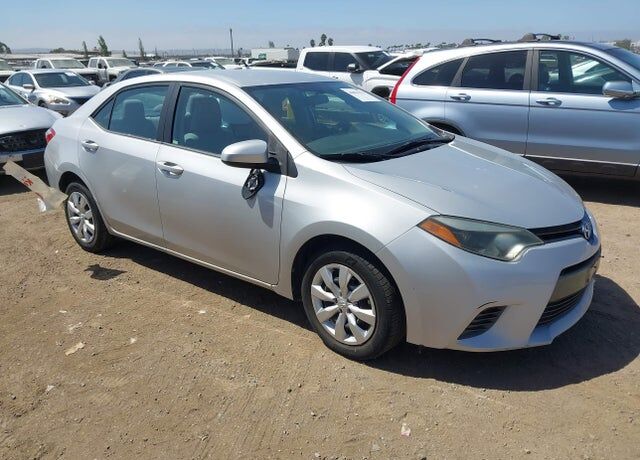 2015 TOYOTA Corolla