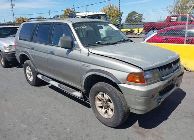 1999 MITSUBISHI Montero Sport