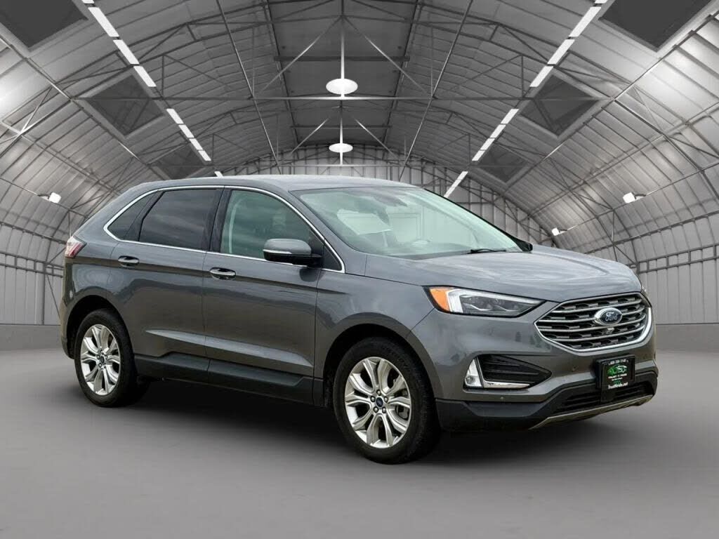 2022 FORD Edge