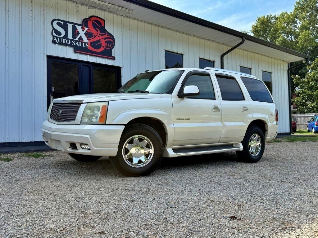 2004 CADILLAC Escalade