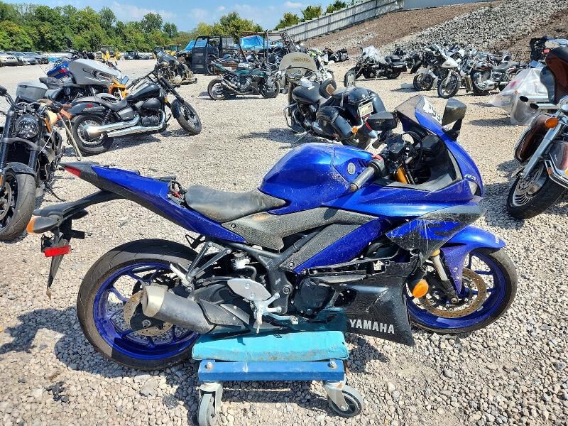 2019 YAMAHA YFZR3