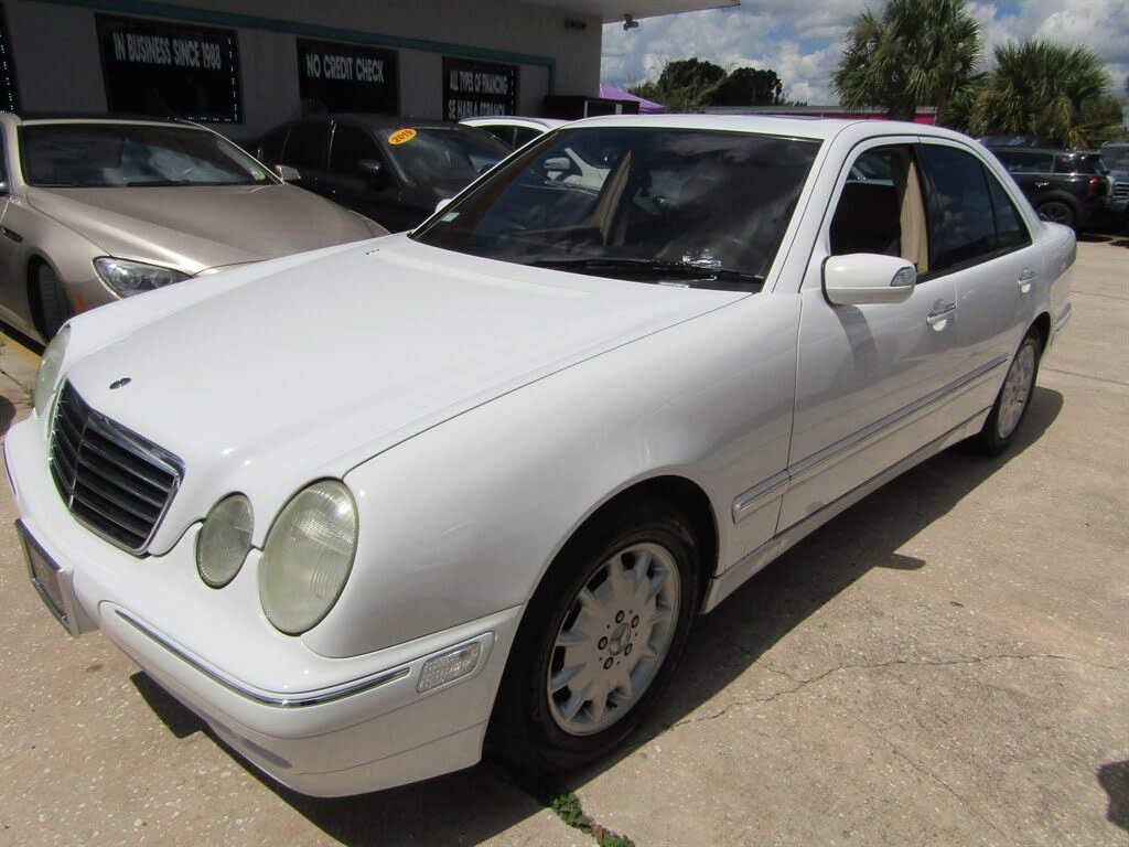 2001 MERCEDES-BENZ E-Class
