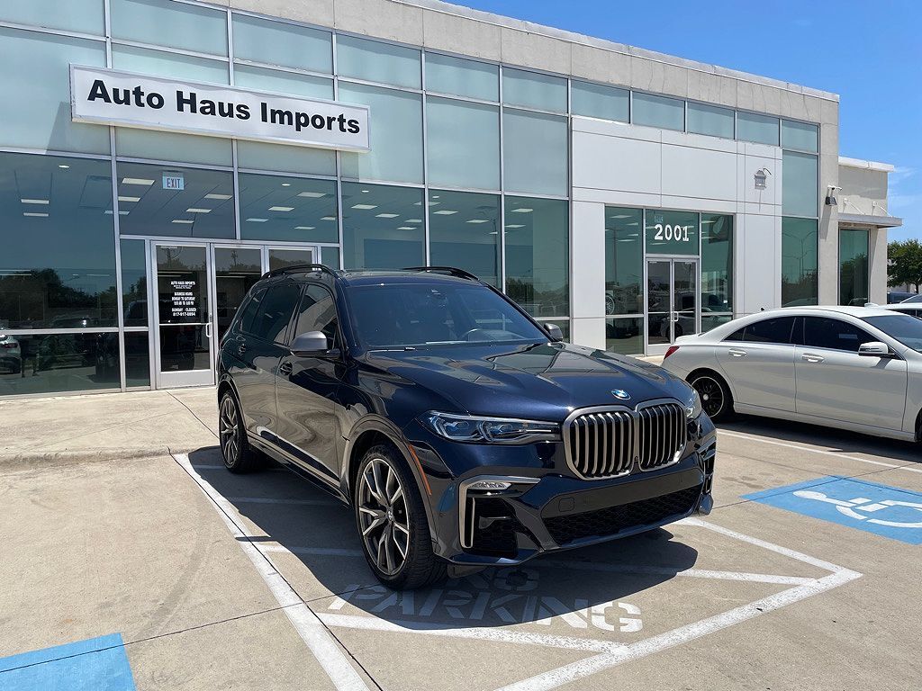 2022 BMW X7