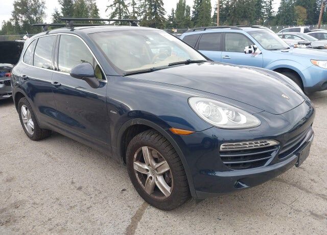 2013 PORSCHE Cayenne