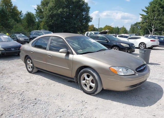 2002 FORD Taurus