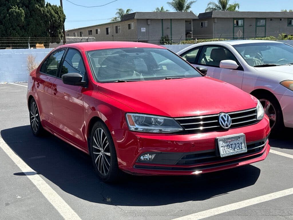 2016 VOLKSWAGEN Jetta