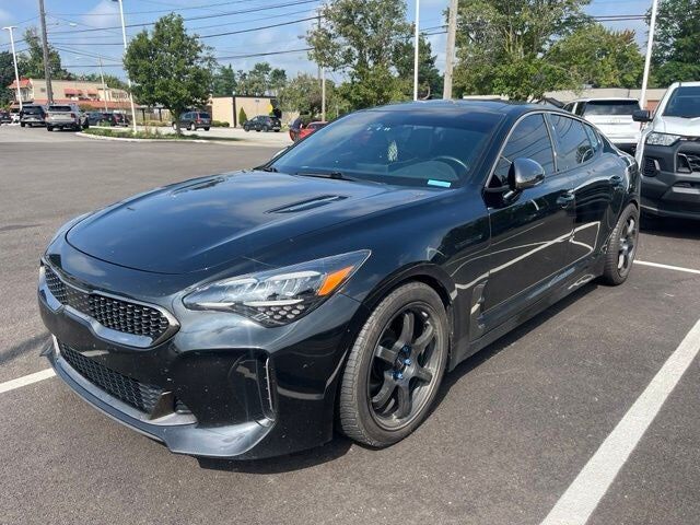 2023 KIA Stinger