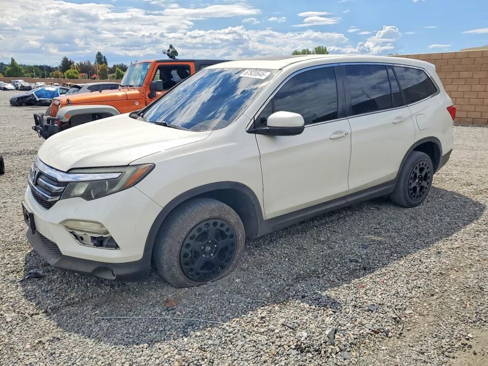 2016 HONDA Pilot