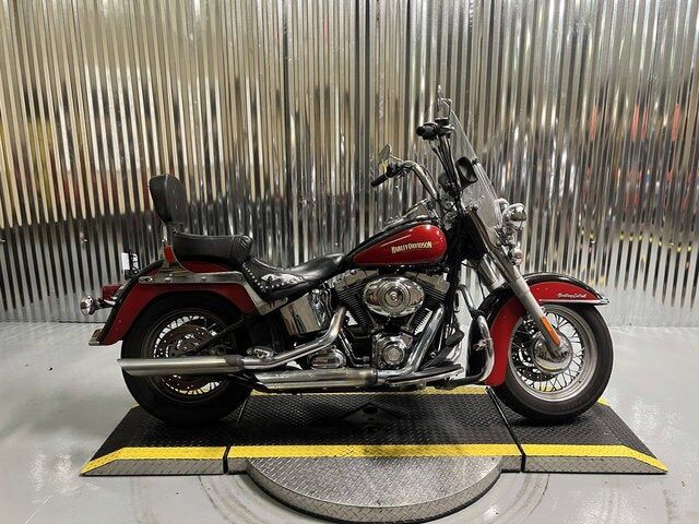 2010 HARLEY DAVIDSON Heritage Softail Classic