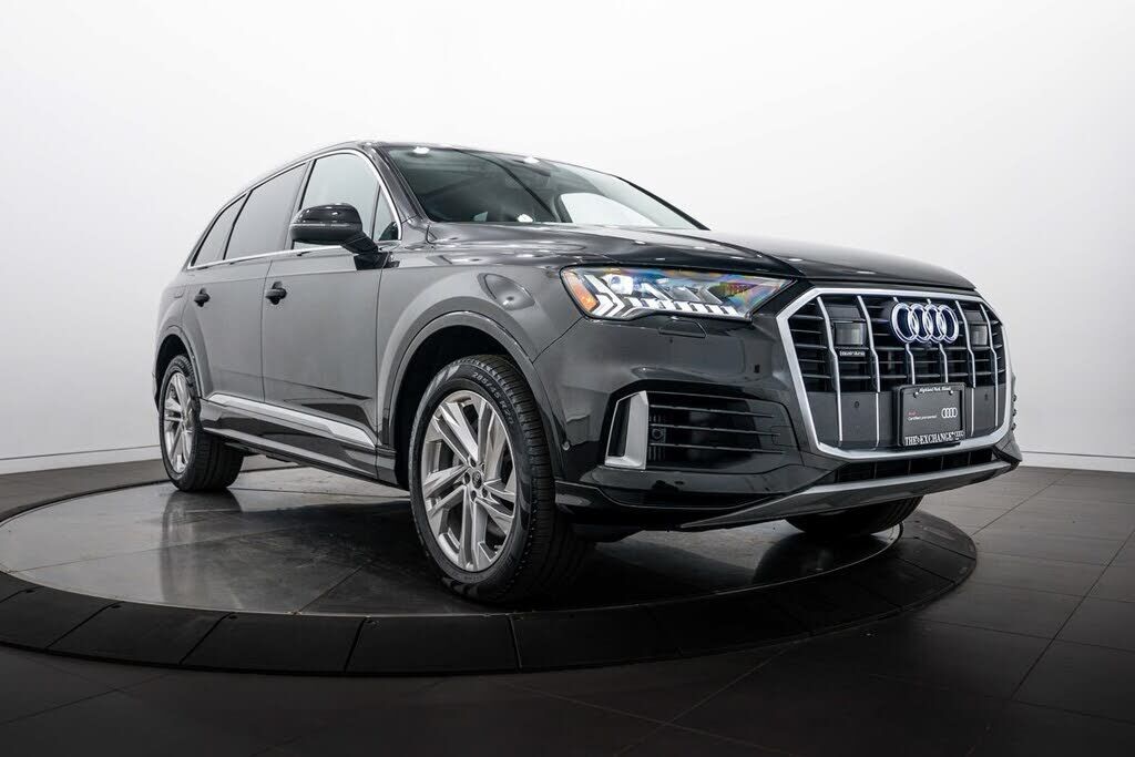 2023 AUDI Q7