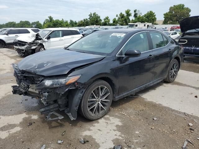 2021 TOYOTA Camry