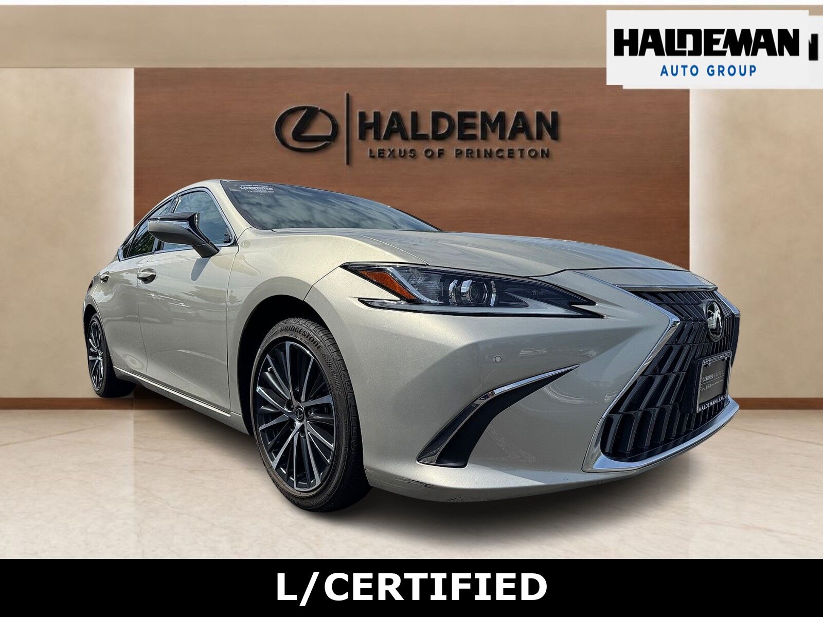 2024 Lexus ES