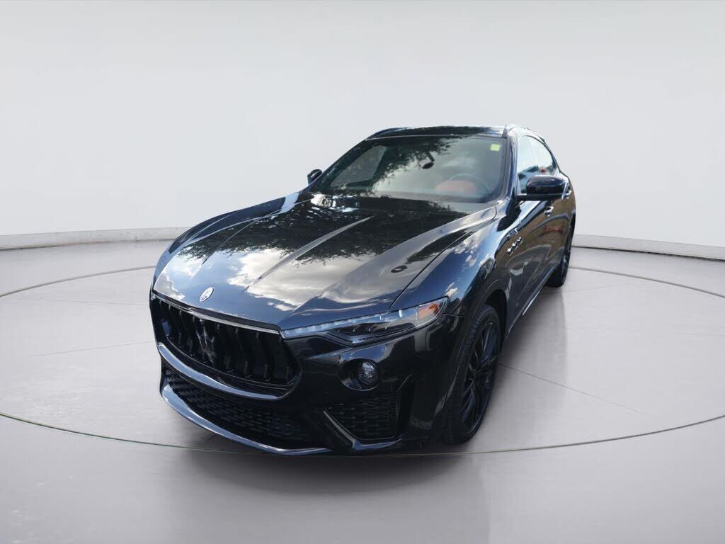 2022 MASERATI Levante