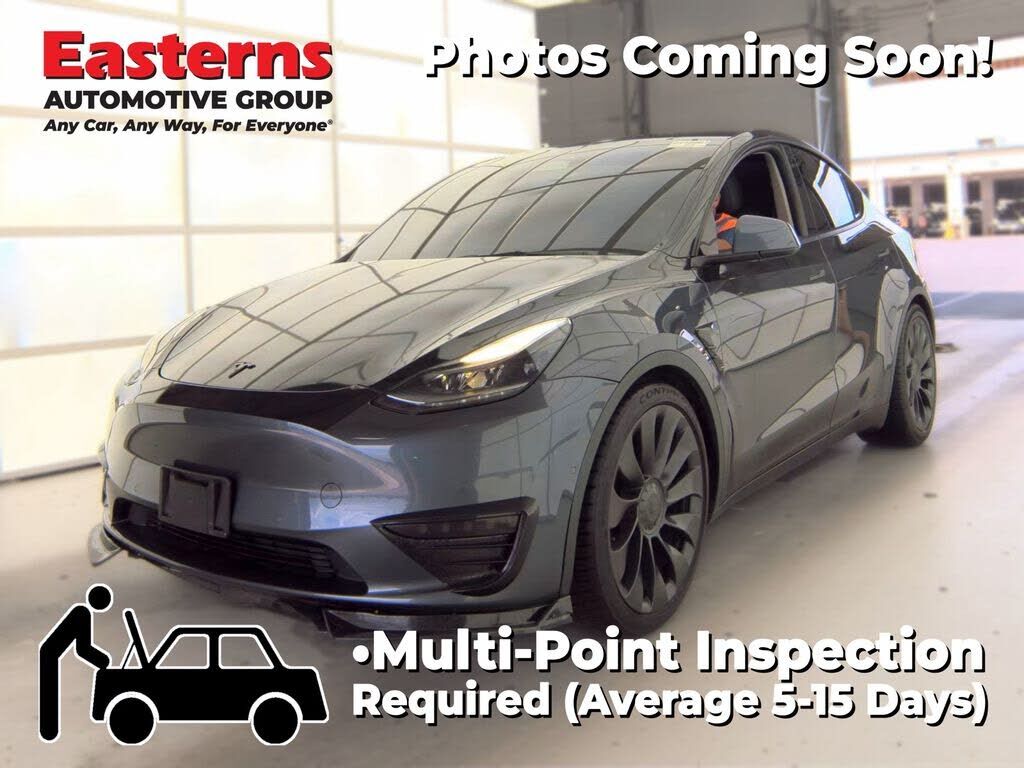 2022 TESLA Model Y