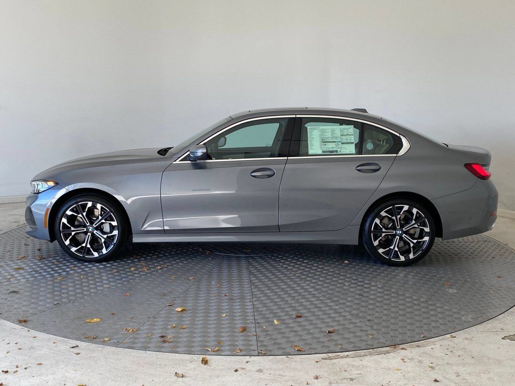 2026 BMW 330i