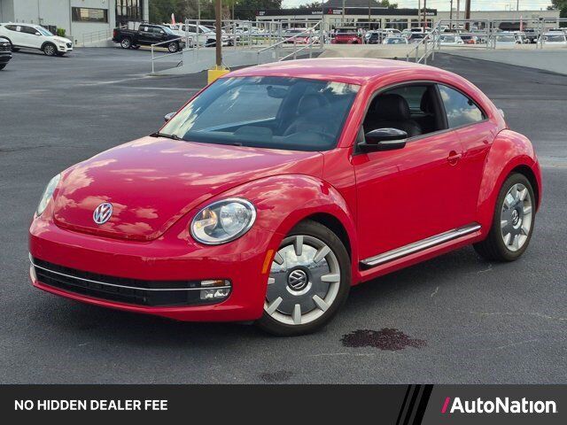 2012 VOLKSWAGEN Beetle