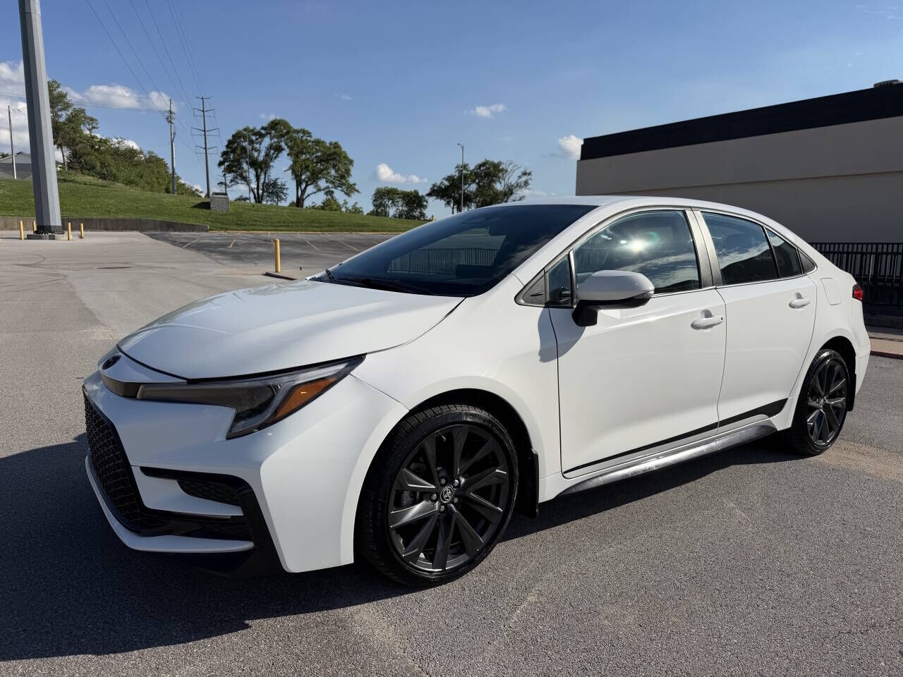 2024 TOYOTA Corolla