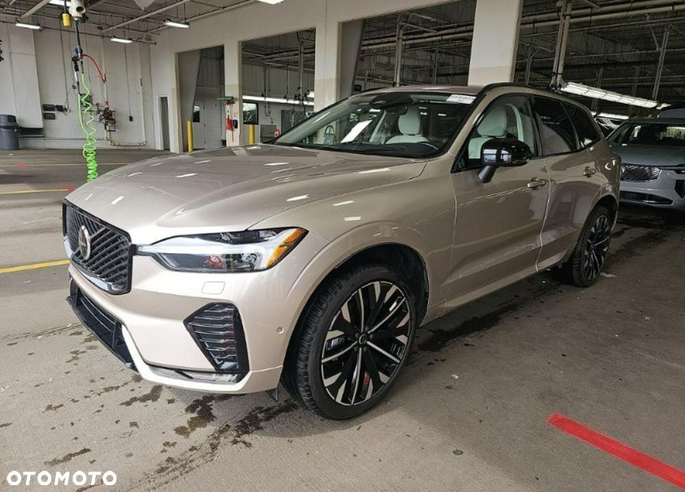 2026 VOLVO XC60