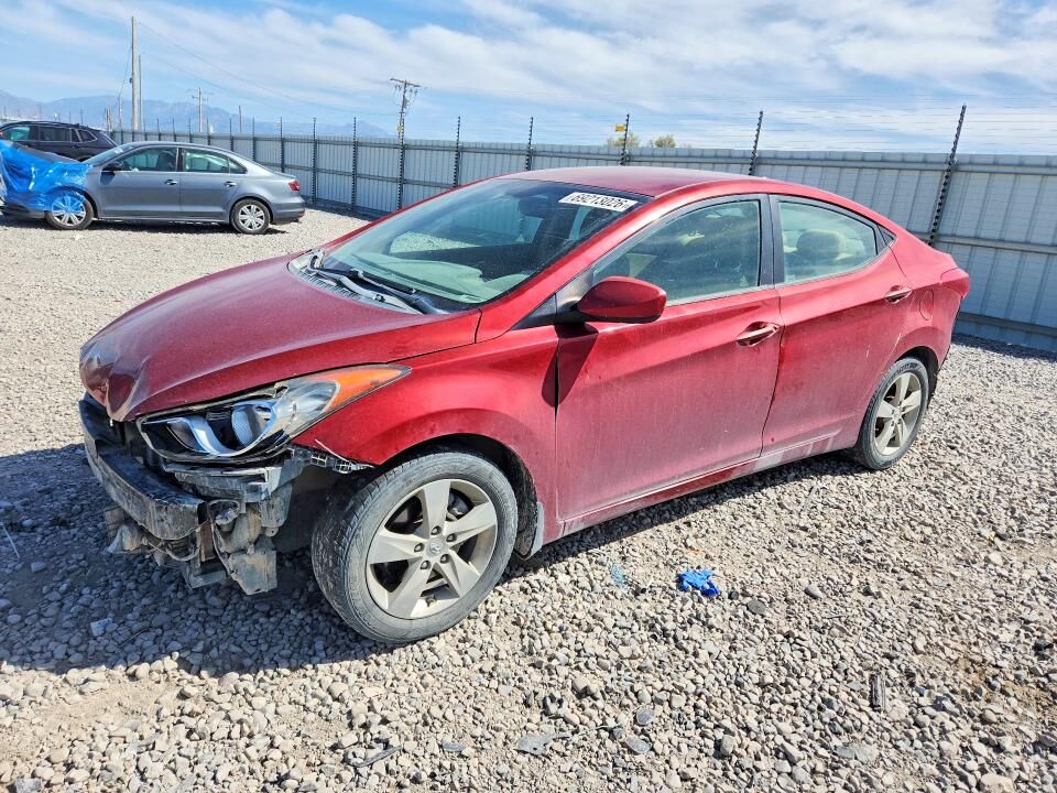2012 HYUNDAI Elantra