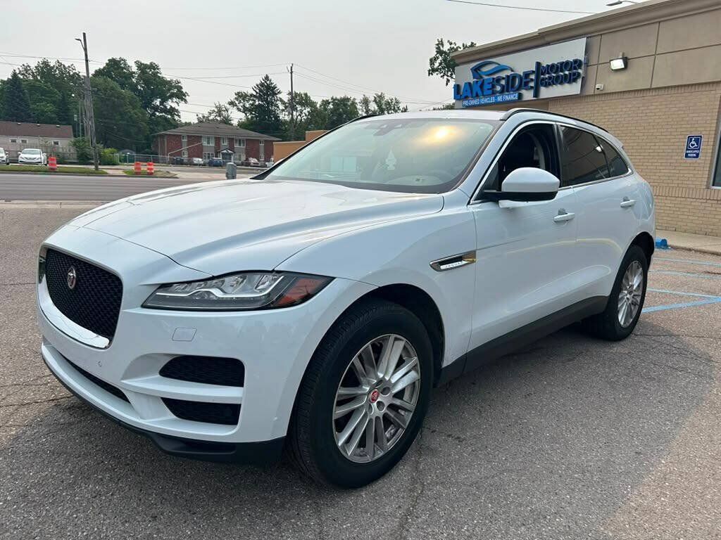 2018 JAGUAR F-Pace
