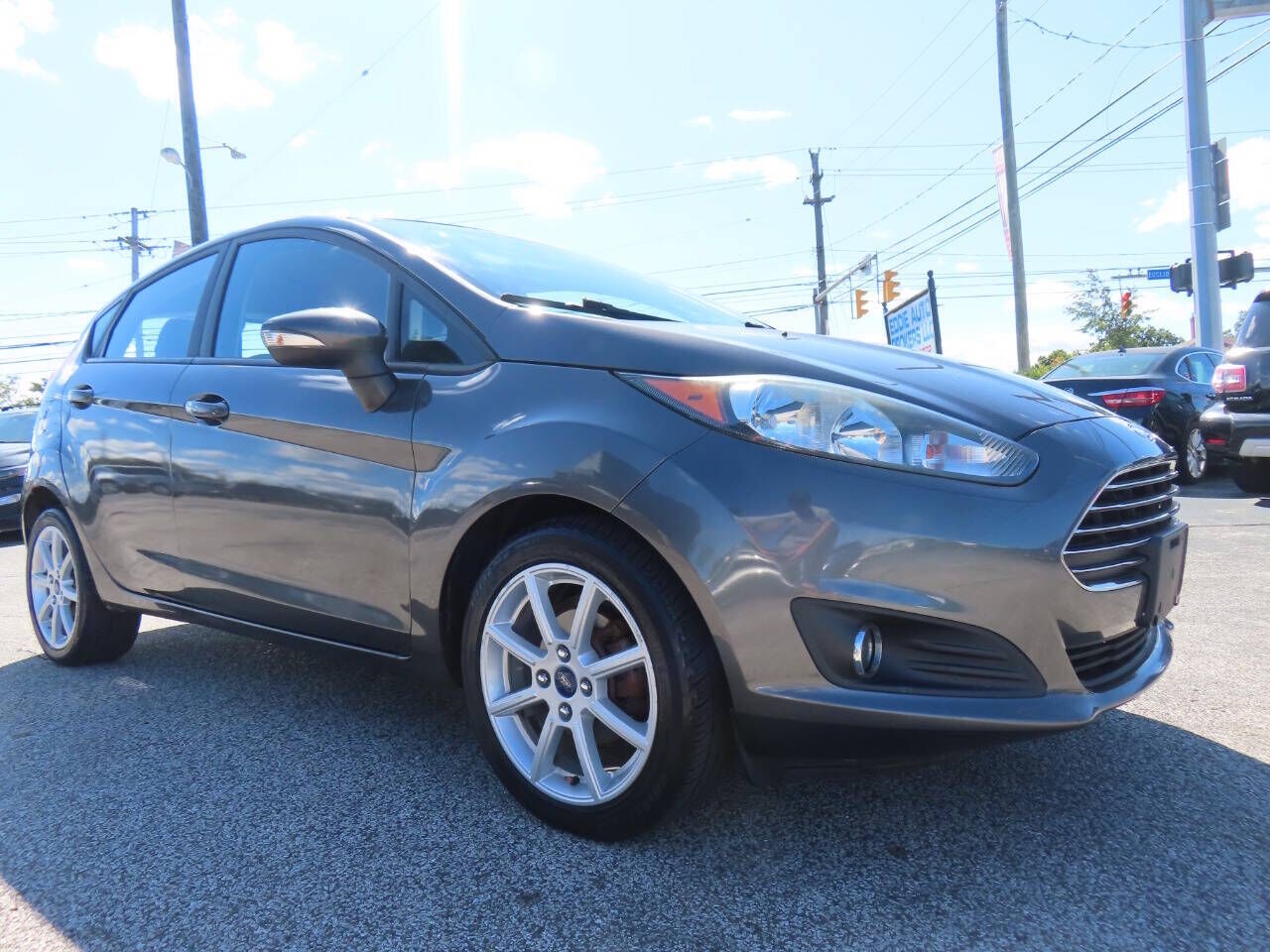 2016 FORD Fiesta