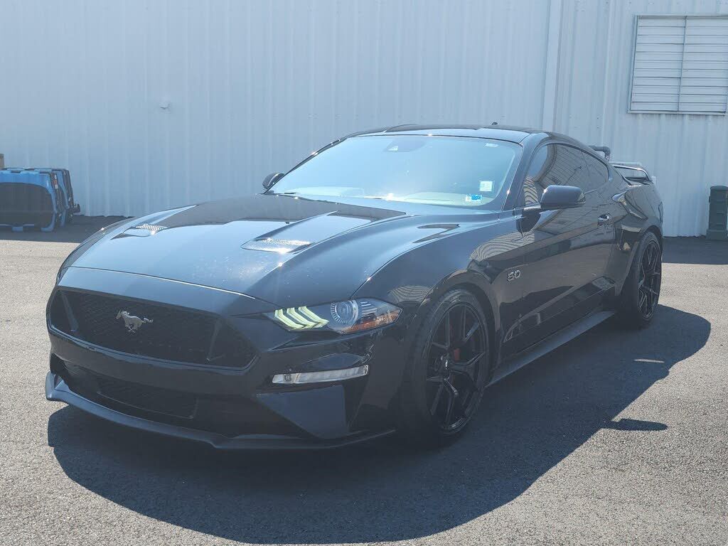 2022 FORD Mustang
