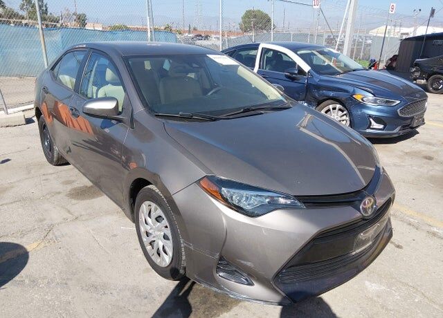 2017 TOYOTA Corolla
