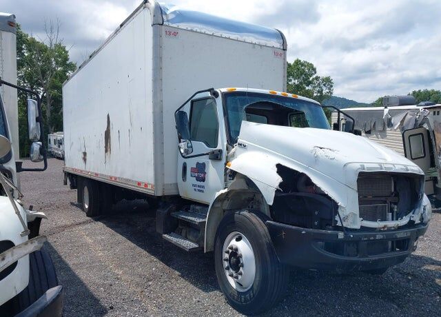 2021 INTERNATIONAL MV607