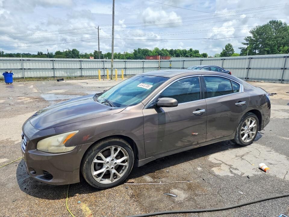 2014 NISSAN Maxima