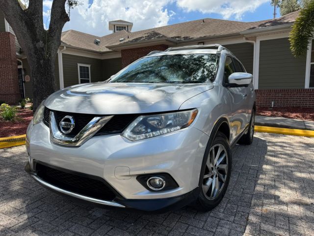 2015 NISSAN Rogue