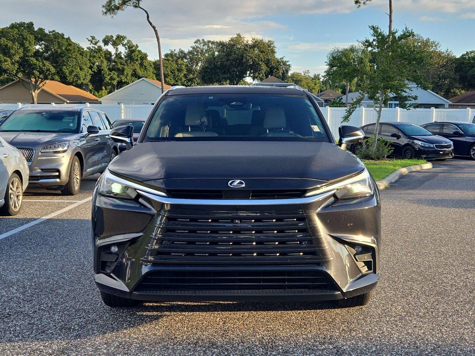 2025 Lexus TX