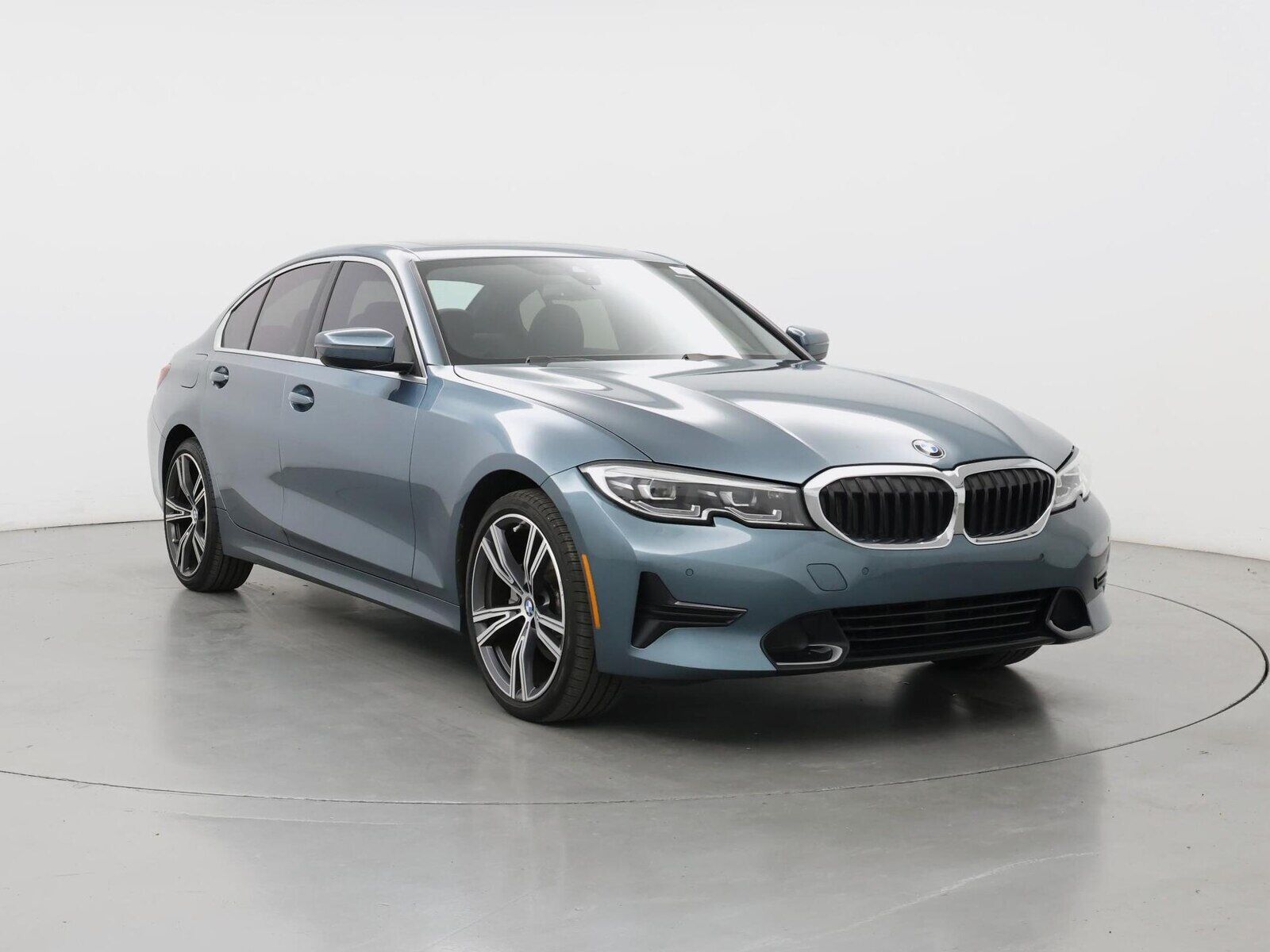 2021 BMW 330i