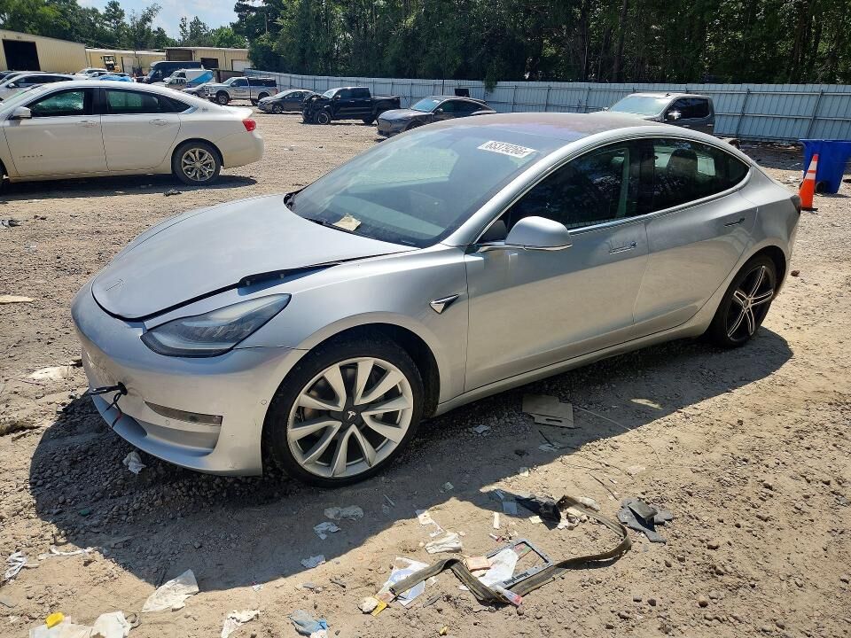 2018 TESLA Model 3