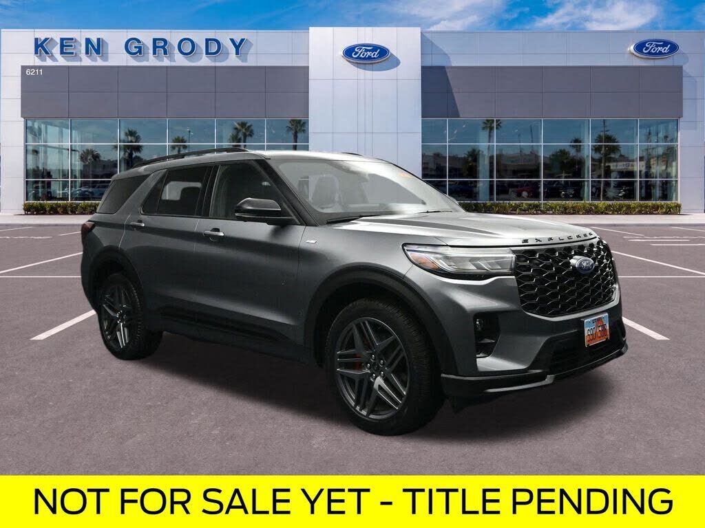 2025 FORD Explorer