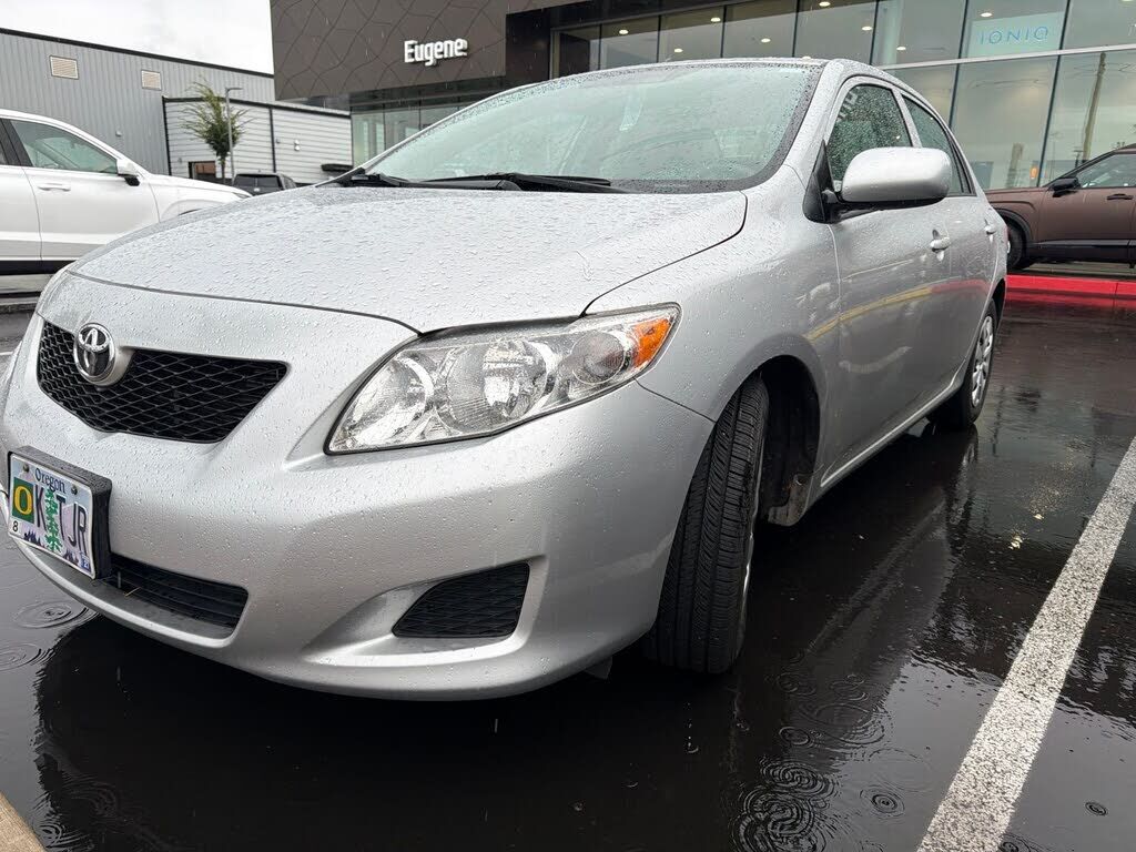 2010 TOYOTA Corolla