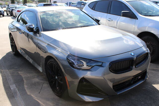 2025 BMW M240i