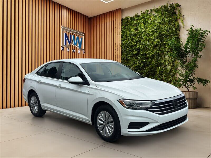 2019 VOLKSWAGEN Jetta