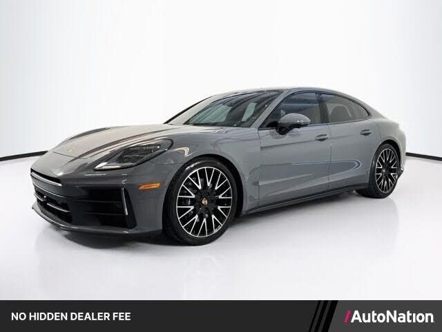 2025 PORSCHE Panamera