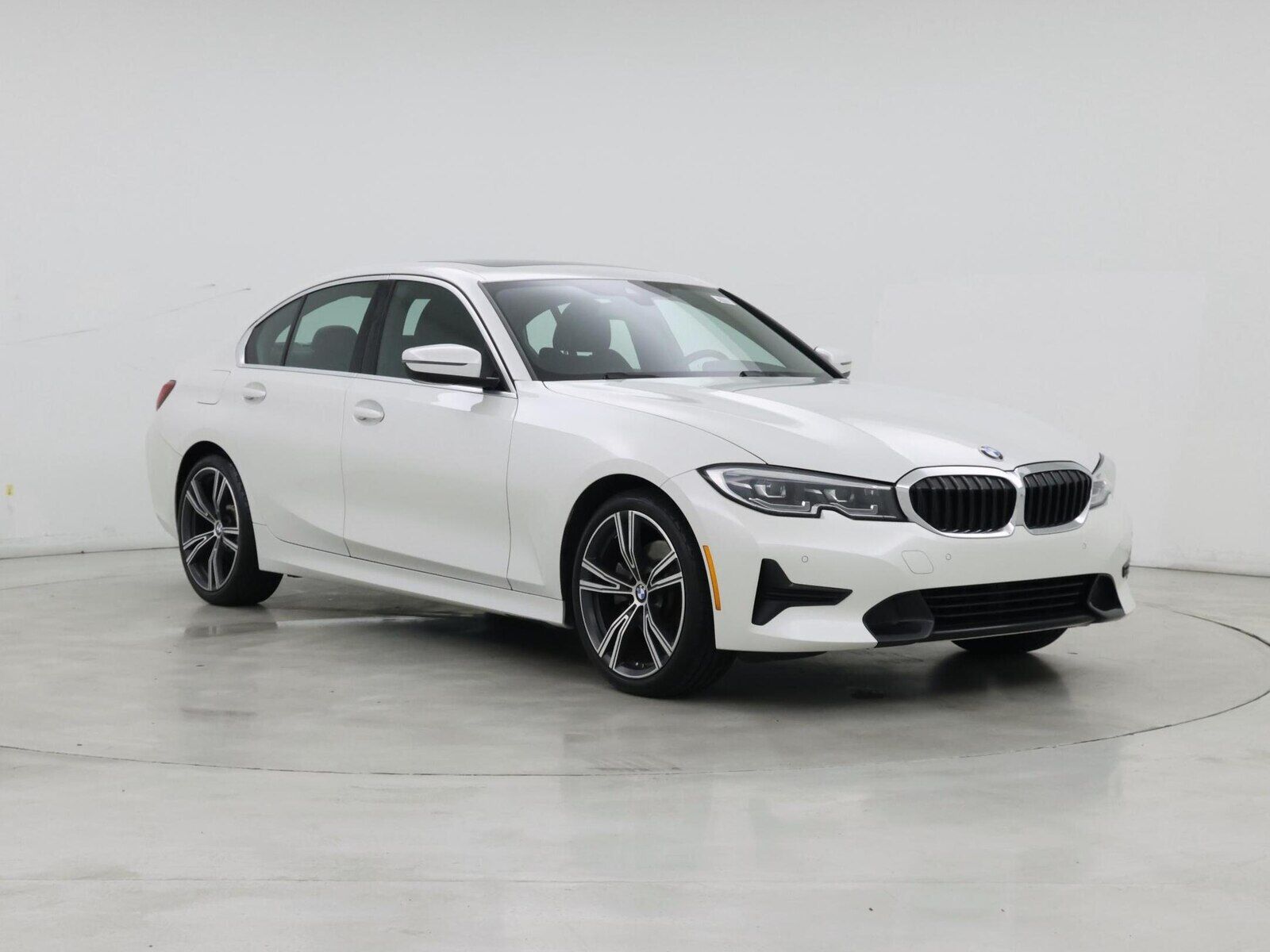 2021 BMW 330i