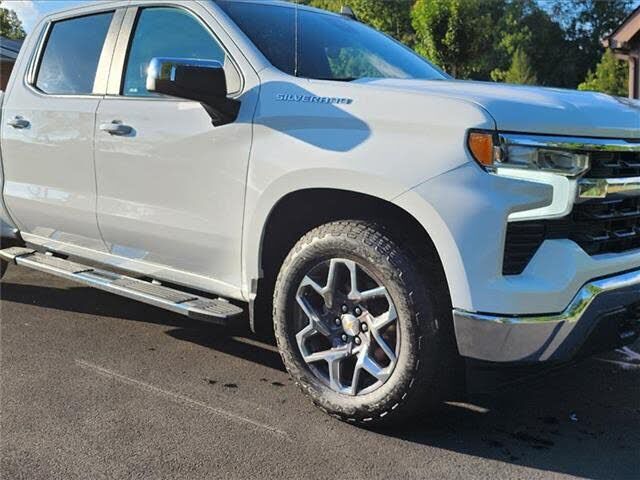 2023 CHEVROLET Silverado